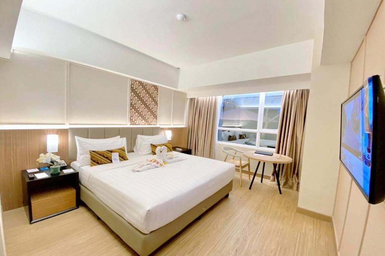 Grand Zuri Malioboro Hotel Jogjakarta Buitenkant foto